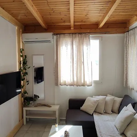 Folia Naxos Rooftop 8 Apartment *